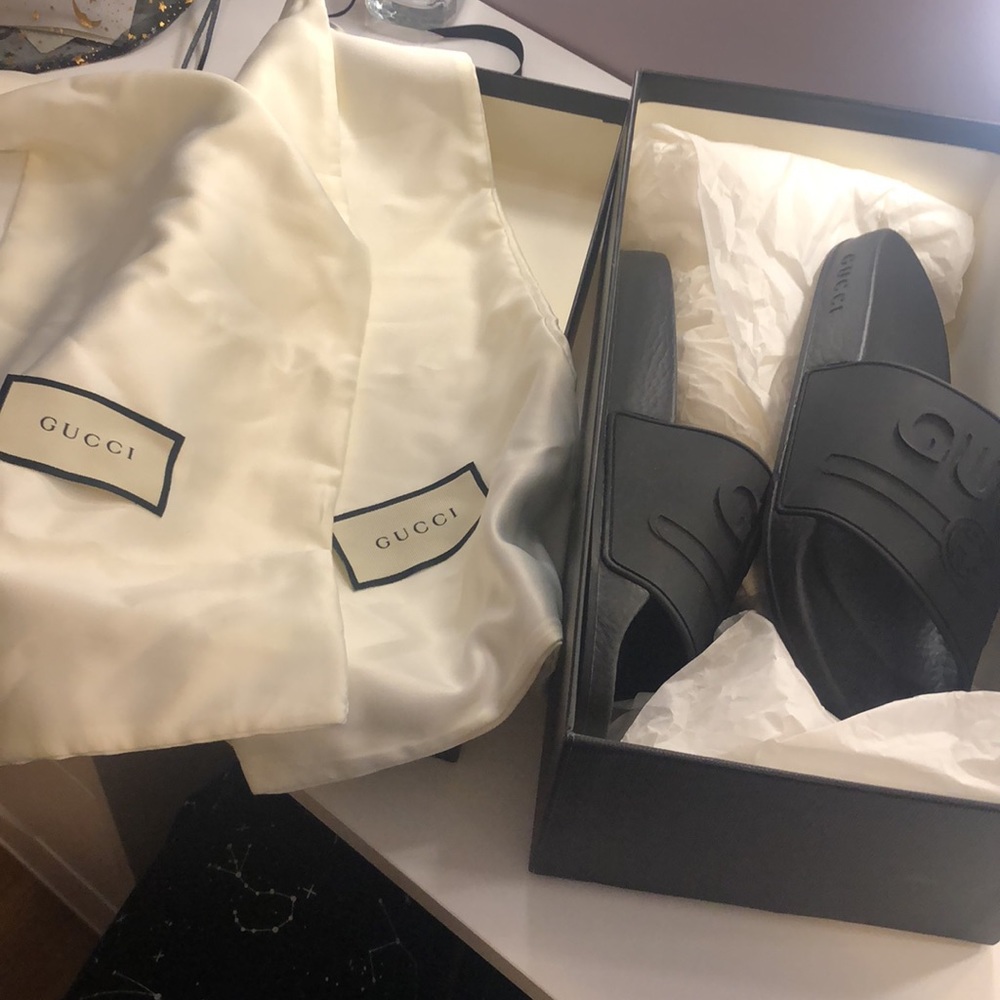 Gucci slides